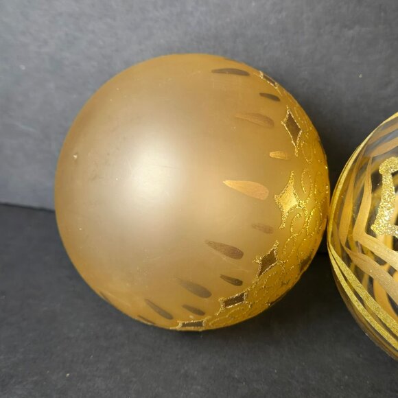 Gold Glass Christmas Ornaments Set of 3 Hand Painted Glitter 4" Holiday Decor - Picture 6 of 9